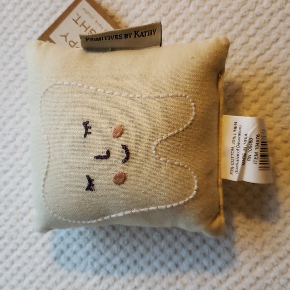 Primitives by Kathy tooth fairy pillow